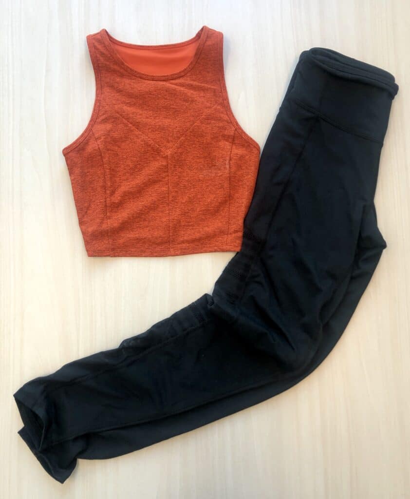 Coral tank top and black leggings