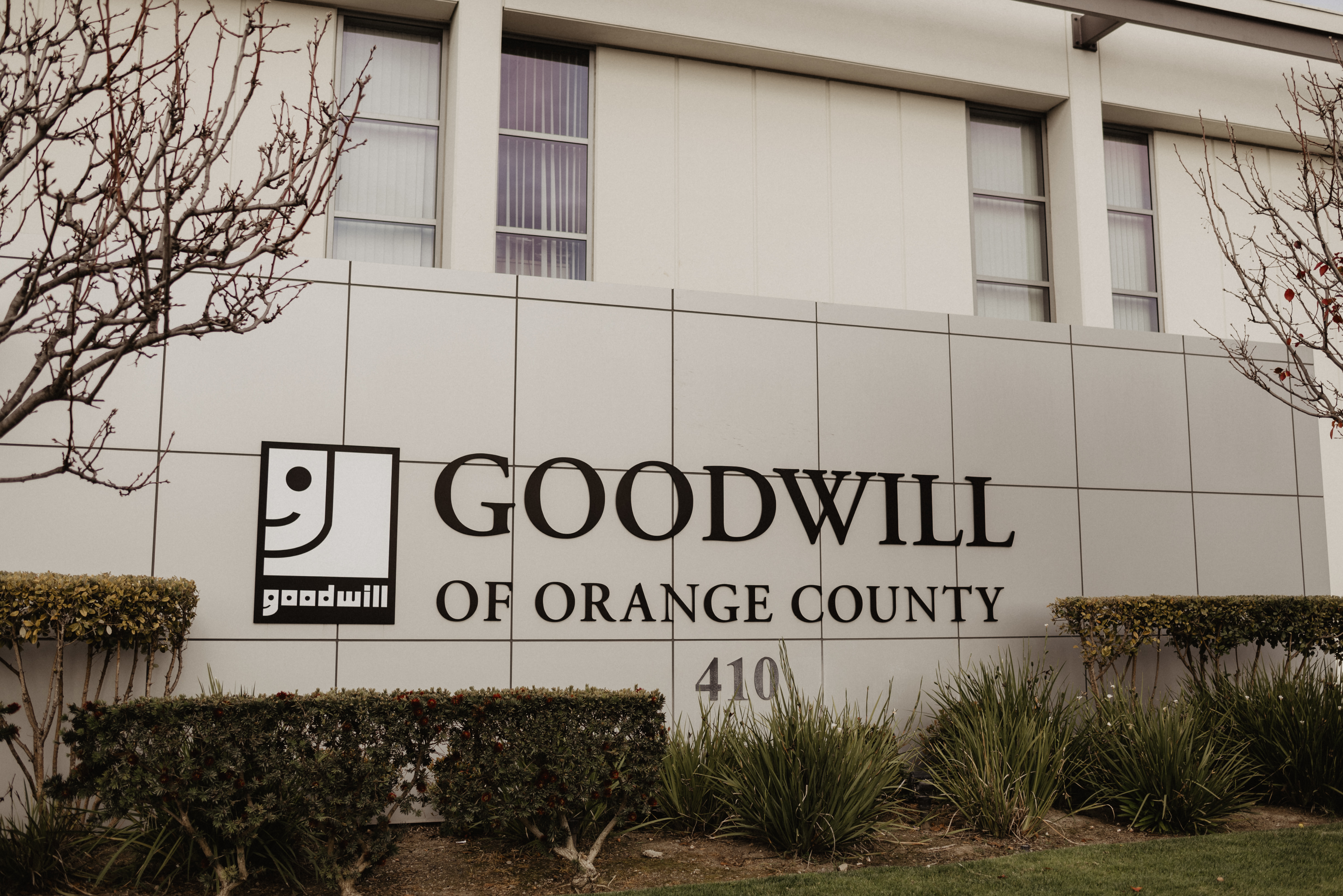 exterior view of goodwill of orange country building
