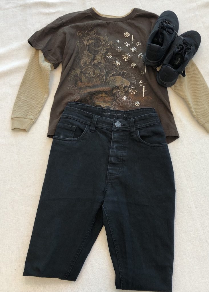 Kids' shirt, denim pants and blue shoes