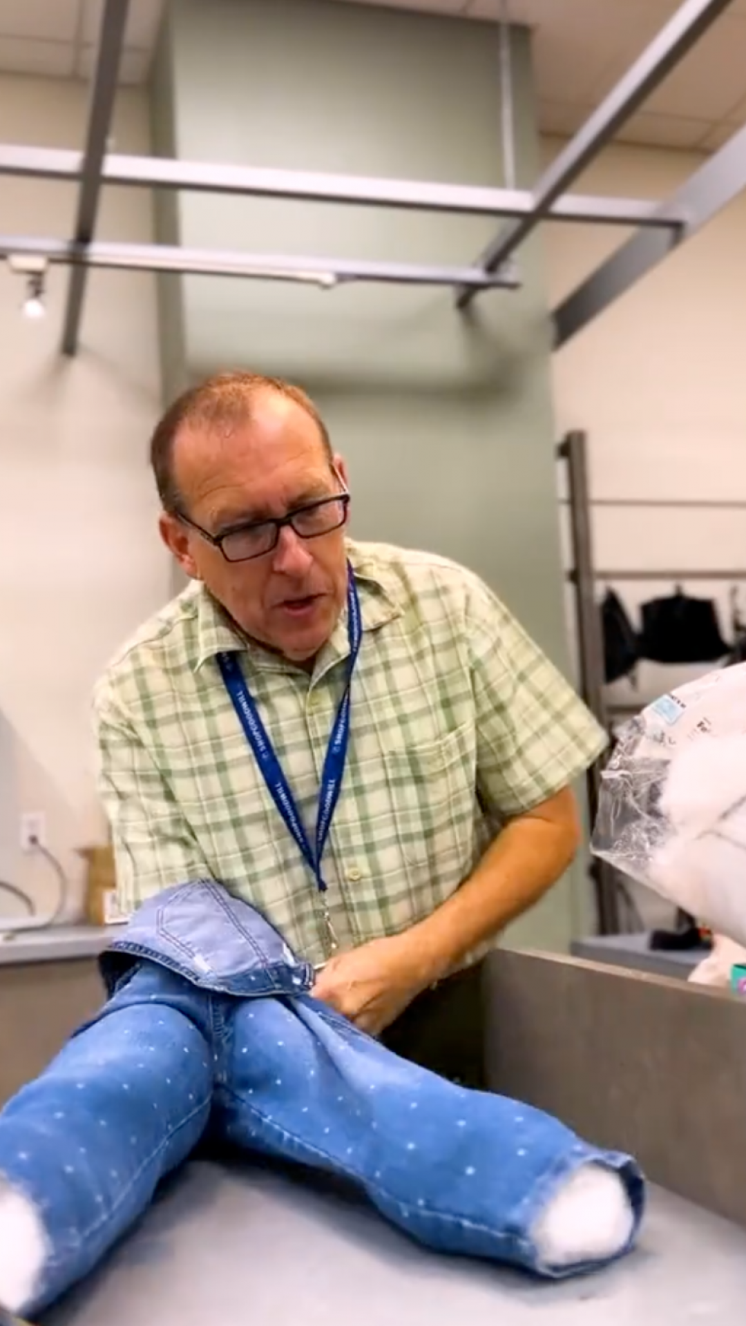 15394500612_92d63043ea_o 4